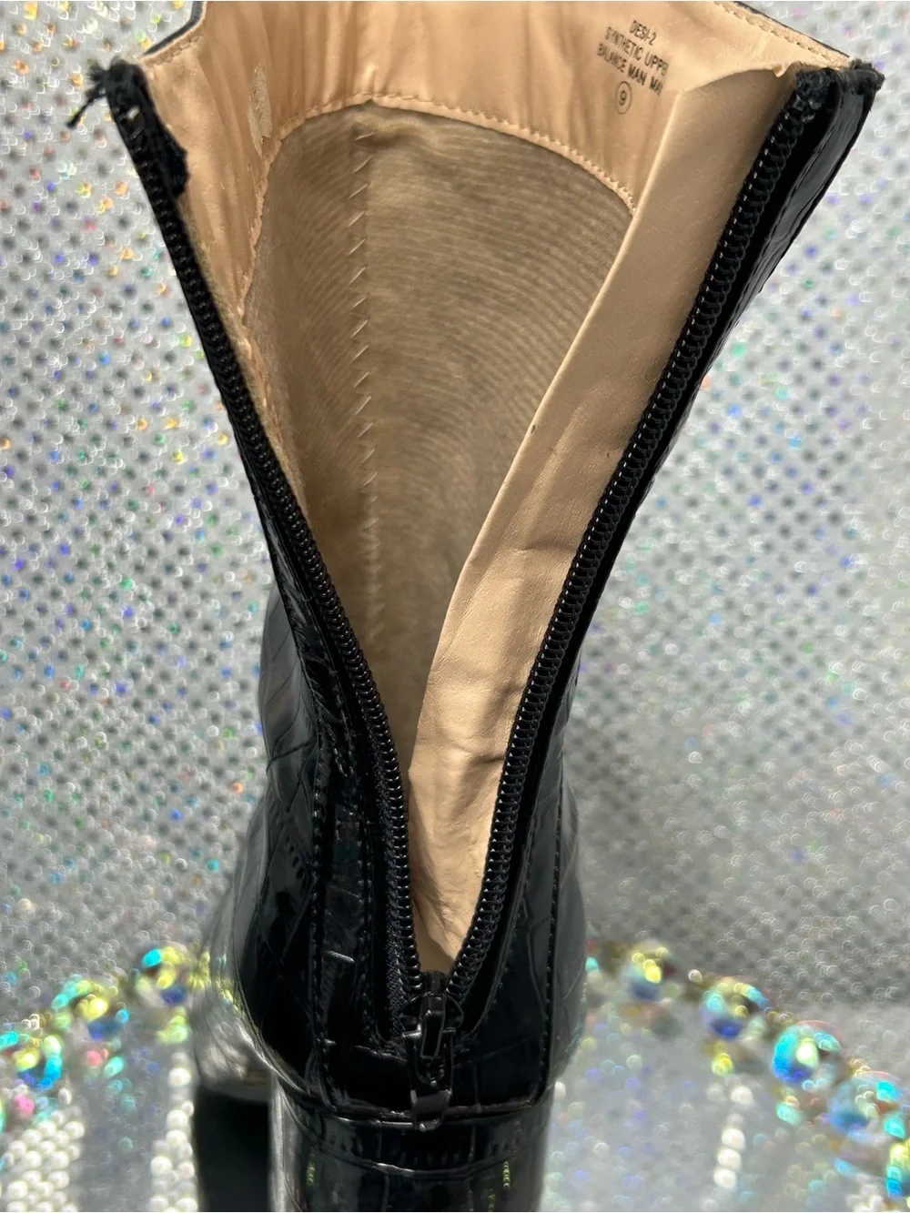 Fashion Nova Black Croc-Embossed Pointed Toe Ankle Boots - Size 9